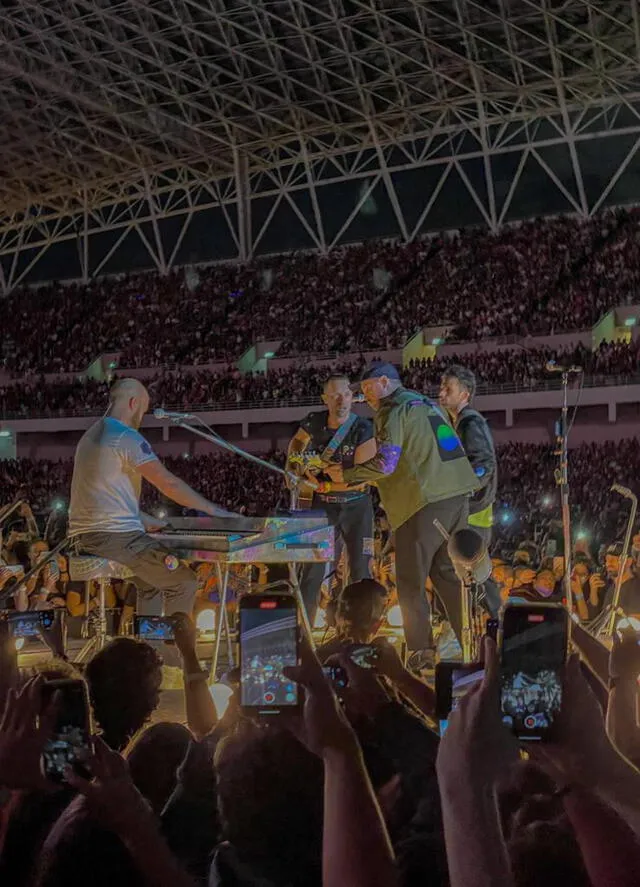 Más de 40.000 personas asistieron al concierto de Coldplay en Costa Rica.