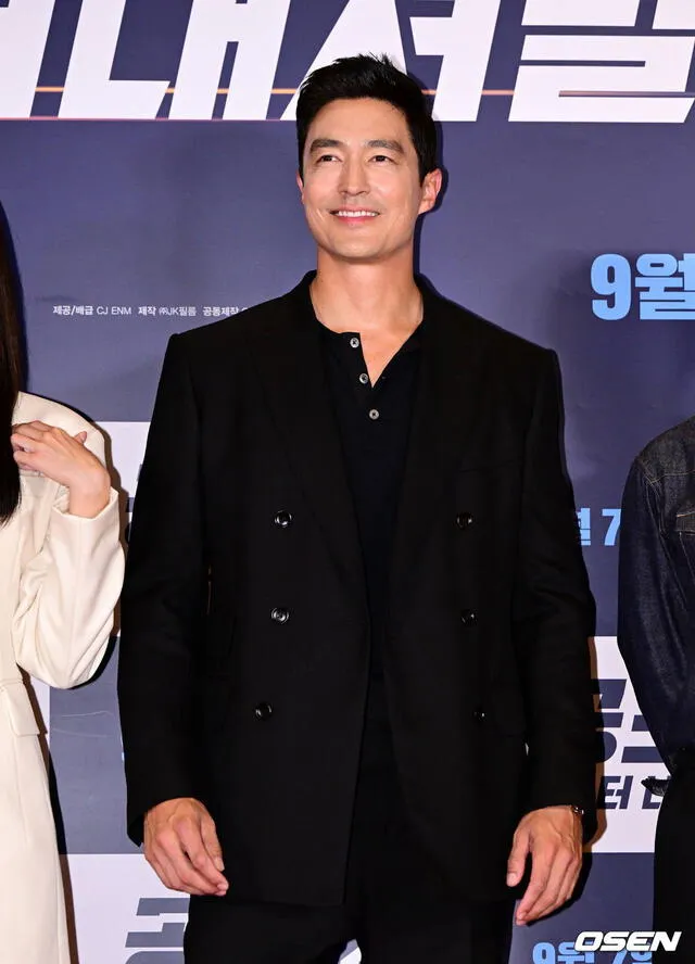 Daniel Henney en premiere de "Confidential Assignment 2".