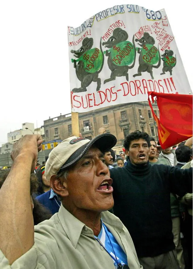 Protestas de gremios sociales previo a la declaratoria de estado de emergencia. Foto: La República.