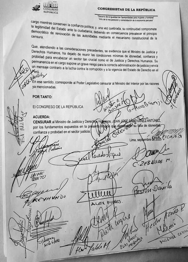 Moción de censura que se estaría preparando desde el Congreso. Moción de censura que se estaría preparando desde el Congreso.