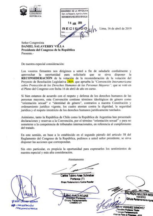 Carta firmada por         sobre