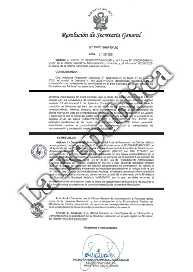 La resolución del Mininter anulando la contratación a Aero Express FZE, de Emiratos Árabes Unidos. Foto: La República   