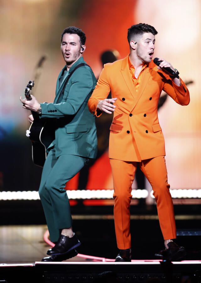 Kevin Jonas y Nick Jonas.