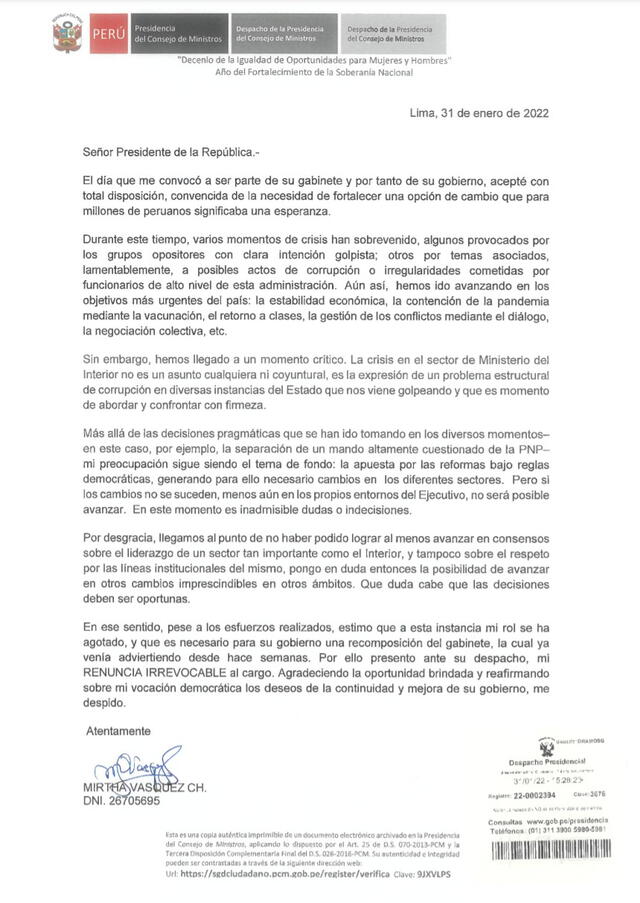 Documento presentado por Mirtha Vásquez a Pedro Castillo. Foto: Twitter