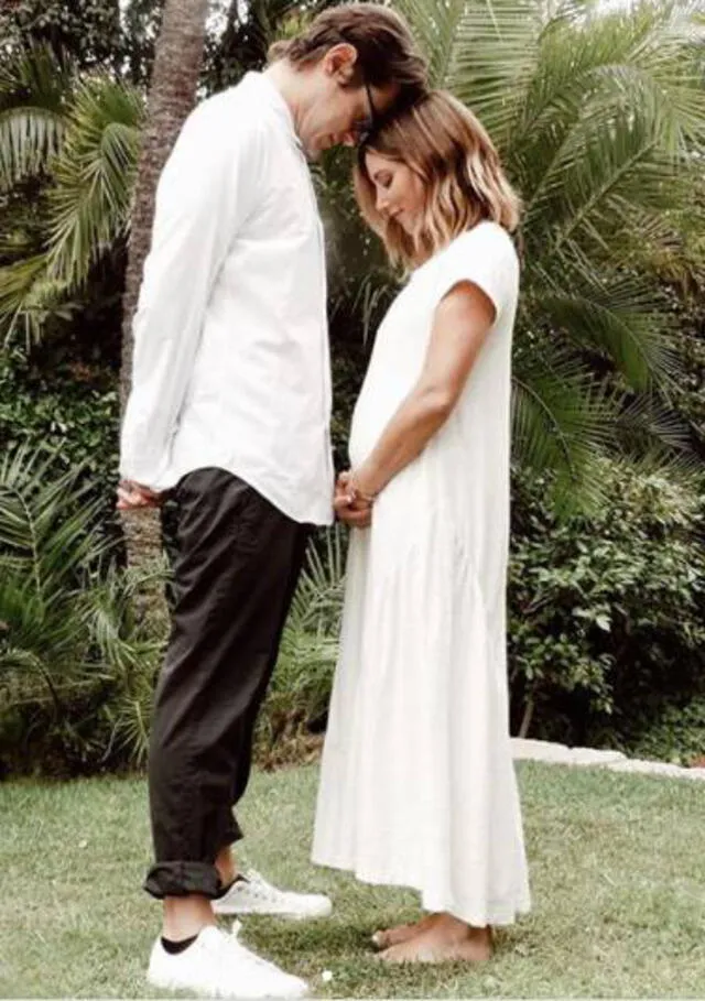Ashley Tisdale y su esposo Foto: Instagram