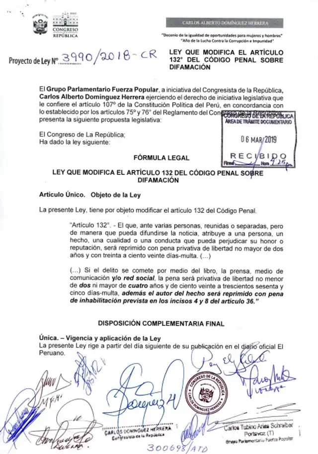 Proyecto de ley presentado por el fujimorismo para endurecer las penas por el delito de difamación. Foto: Congreso de la República Proyecto de ley presentado por el fujimorismo para endurecer las penas por el delito de difamación. Foto: Congreso de la República