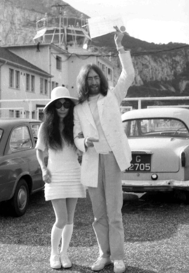 Boda de John Lennon y Yoko Ono.
