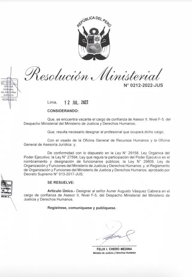 Resolución firmada por el ministro Félix Chero