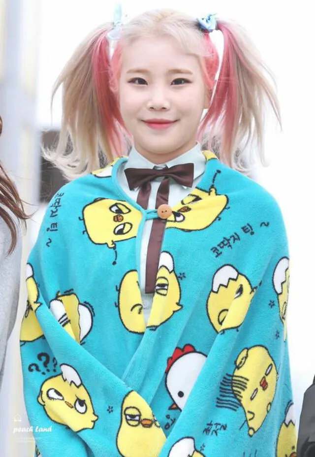 MOMOLAND: JooE cuando en los primeros meses tras su debut en 2016.