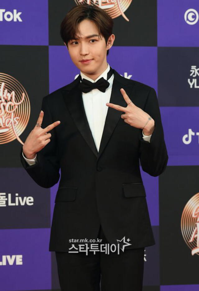 GDA 2020: Kim Jae Hwan en los Golden Disk Awards
