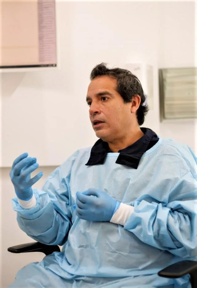 Luis Izquierdo Jr. director médico de Oftalmosalud.