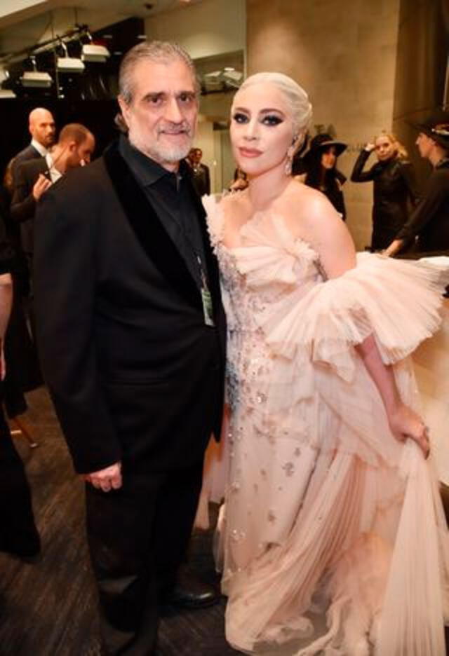 Lady Gaga y su papá Joe Germanotta.