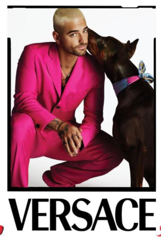 Maluma y su perro Buda para Versace