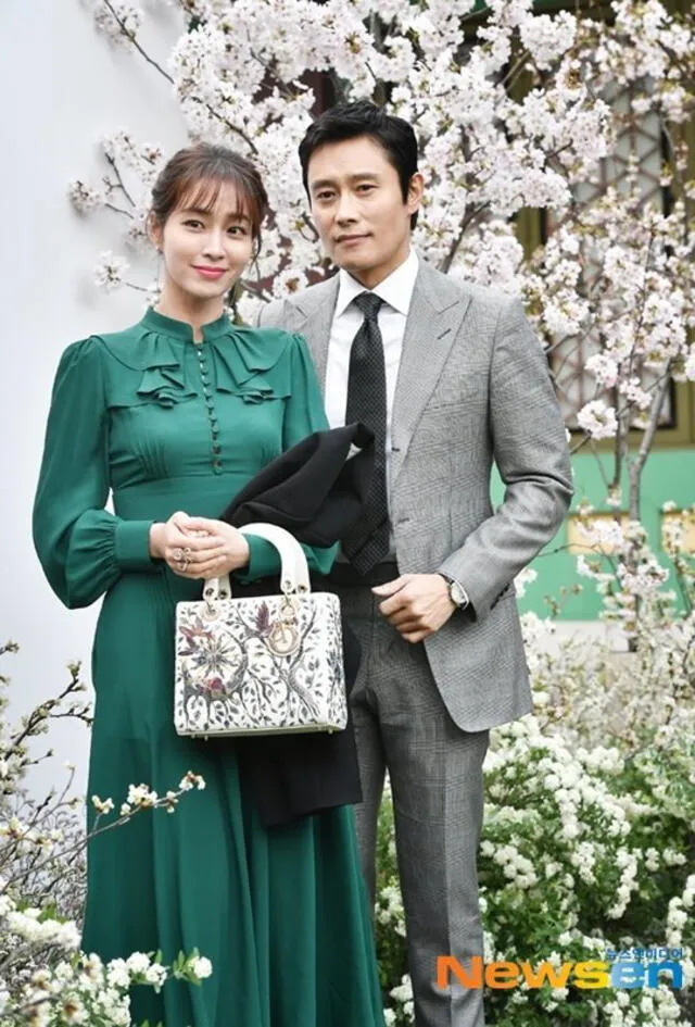 Lee Byung Hun y Lee Min Jung son una de las parejas coreanas famosas, llevando 7 años de casados.