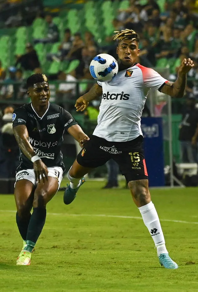 Paolo Reyna fue una pieza fundamental en el equipo de Melgar que fue semifinalista de Copa Sudamericana y subacampeón de Liga 1. Foto: AFP   