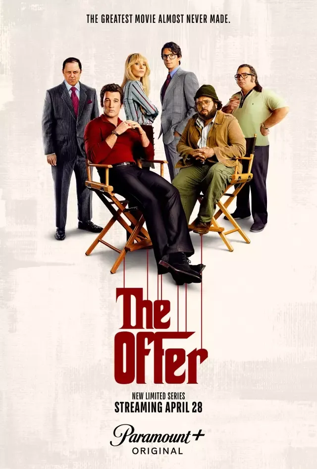 Miles Teller protagoniza “The Offer” como Albert S. Ruddy. Foto: Paramount Plus.