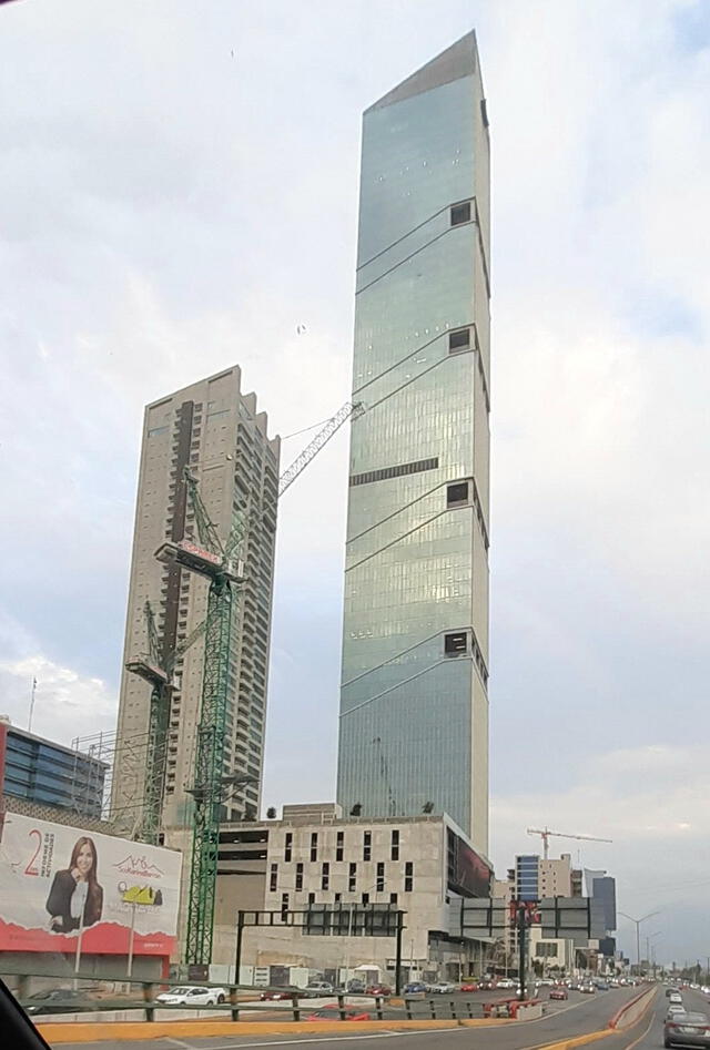  Cuando termine de ser construida, la Torre Rise se convertirá en un símbolo de innovación y ambición arquitectónica. Foto: Reddit.    