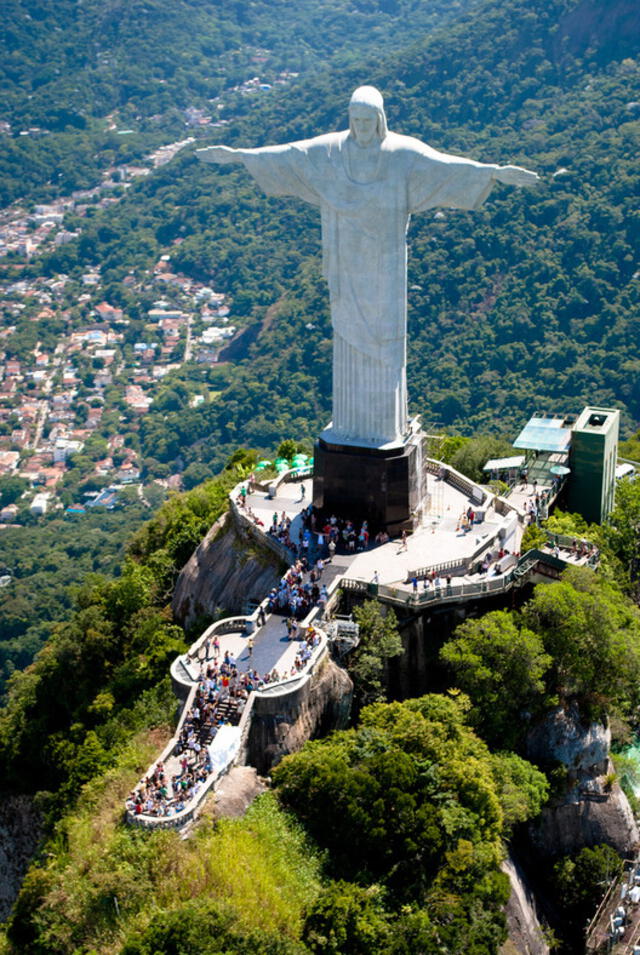  El Cristo Redentor está ubicado en Brasil. Foto: ArchDaily   