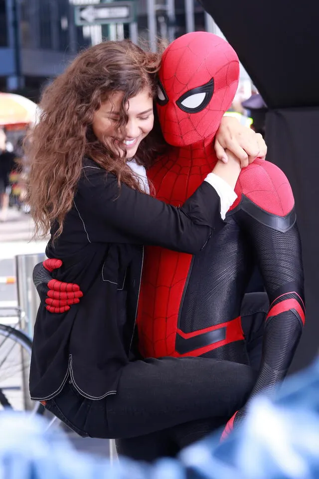 Todo indicaría que Zendaya y Tom Holland se enamoraron en las grabaciones de Spider-Man: lejos de casa. Foto: Sony Pictures