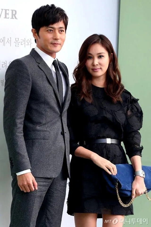 Jang Dong Gun está casado desde 2010 con la actriz y modelo Go So Young, con la que tiene dos hijos.