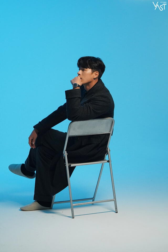 Hyun Bin, Son Ye Jin, Esquire Korea