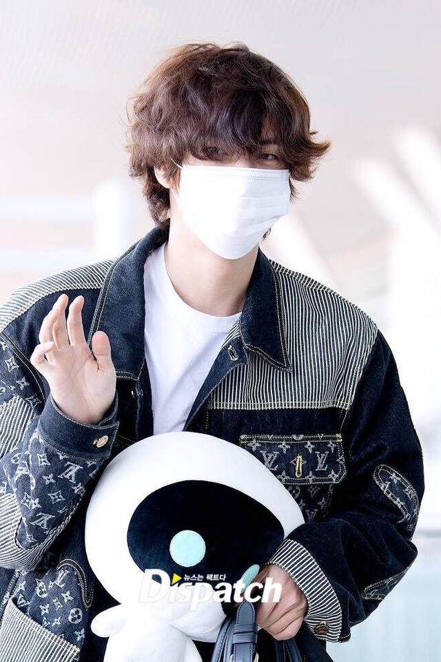 Jin de BTS en el aeropuerto de Incheon. Foto: Dispatch