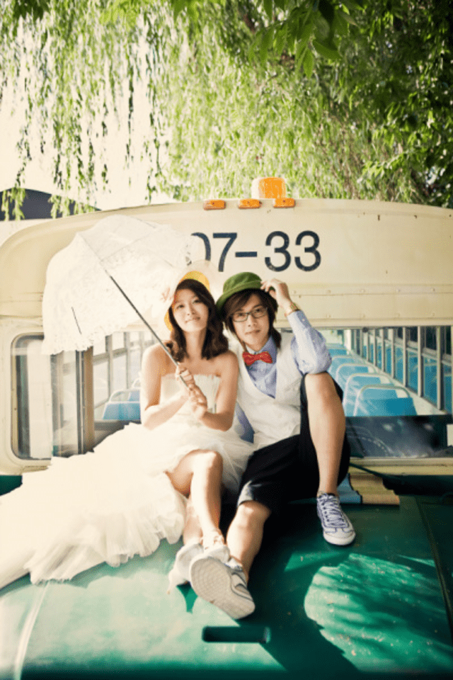 La química entre Kim Hyun Joong y Hwang Bo en "We got married" fue tal, que los rumores de un romance real no se hicieron esperar.