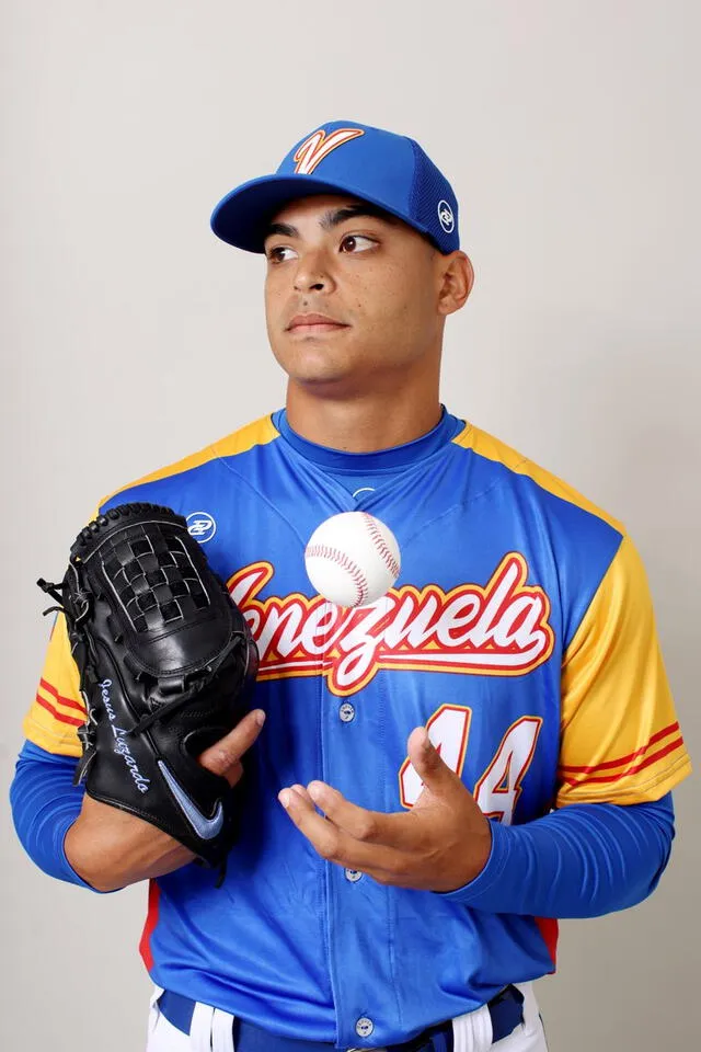 Luzardo fue convocado para estar en el Clásico Mundial de Béisbol representando a Venezuela. Foto: Twitter/MLB   