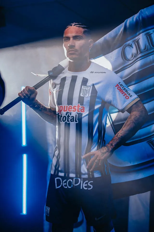  Paolo Guerrero debutará este sábado 14 ante Carlos A. Manucci en el estadio Alejandro Villanueva. Foto: Alianza Lima   