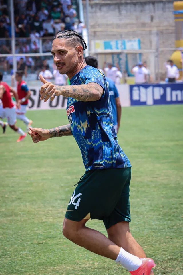 Paolo Guerrero será titular ante Boys. Foto: Alianza Lima   