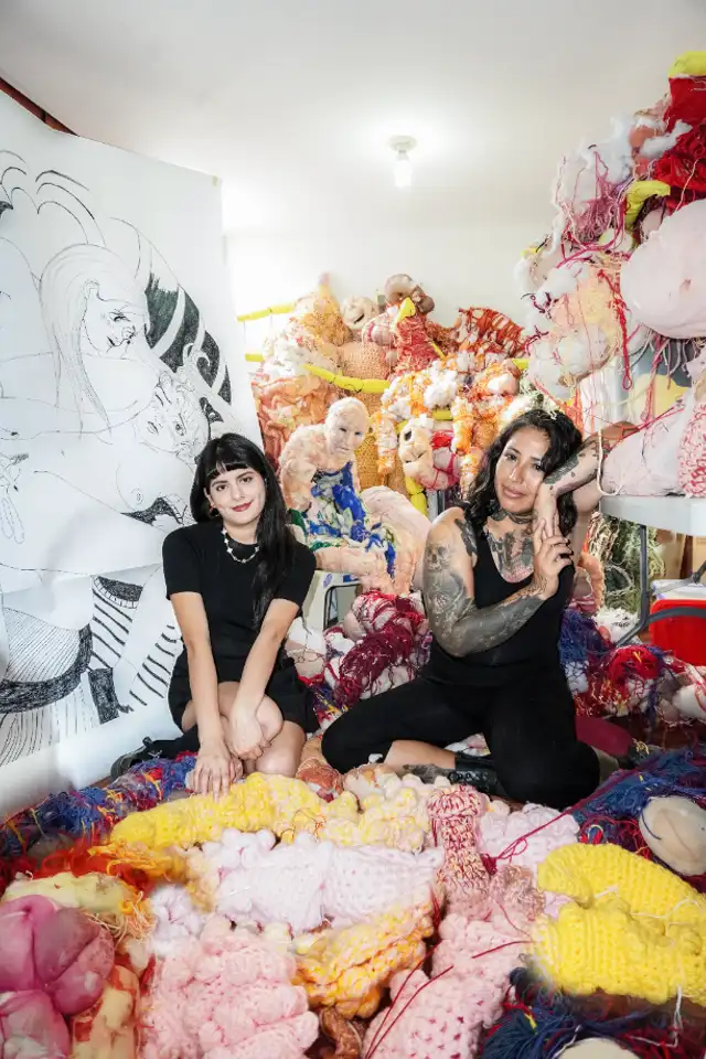  Vanessa Karín y María Abaddón. Foto: Difusión.    