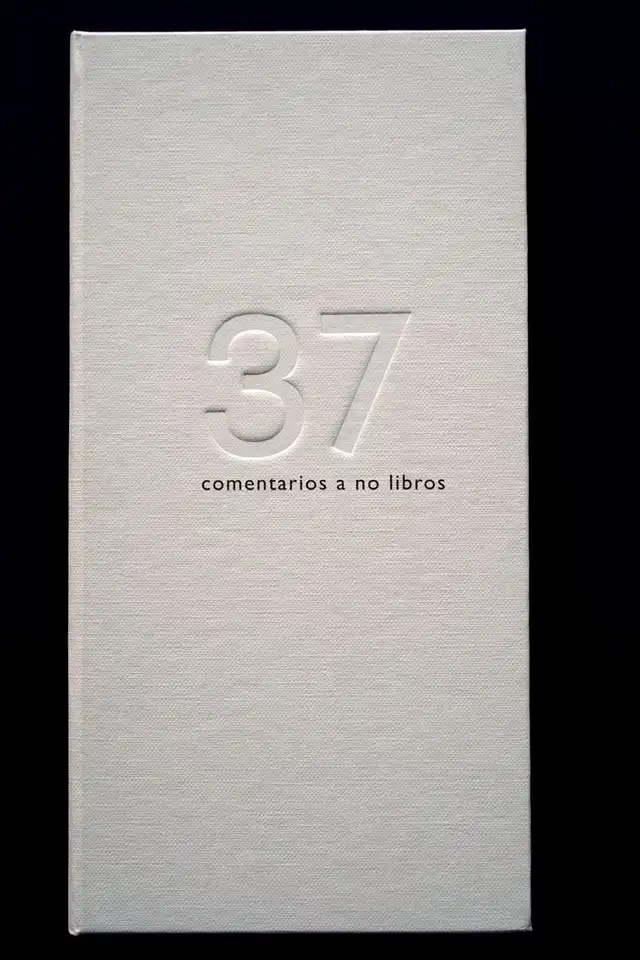  "37 comentarios a no libros" (La Balanza Taller Editorial). Imagen: Difusión.    