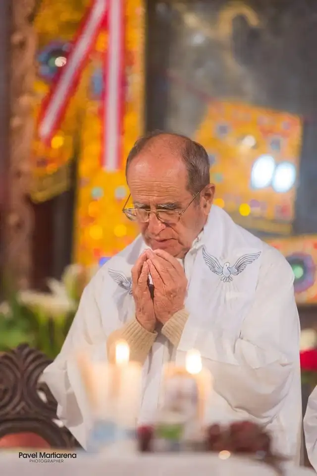 Sacerdote suizo Xavier Arbex de Morsier deja un legado de amor y servicio en la Amazonía peruana Sacerdote suizo Xavier Arbex de Morsier deja un legado de amor y servicio en la Amazonía peruana