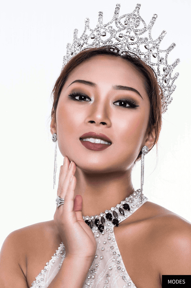 Jacqueline Dang fue coronada Miss Vietnam Global a los 19 años.