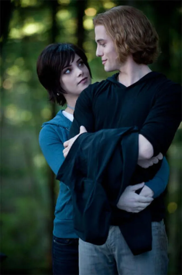Alice Cullen y Jasper Hale, una de las parejas favoritas de Twilight. Foto: Summit Entertainment