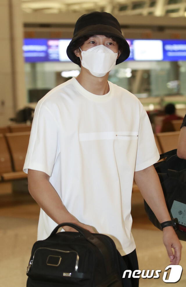 Kang Ki Young en el aeropuerto de Incheon. 13 de julio. Foto: News 1