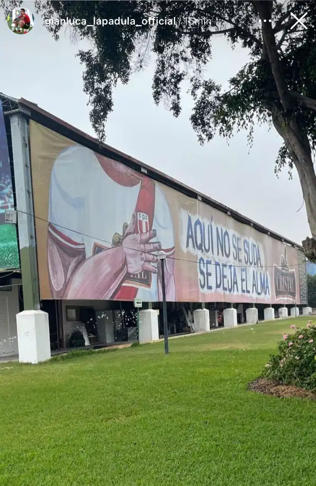 Lapadula compartió en Instagram un mensaje que está plasmado en la Videna.