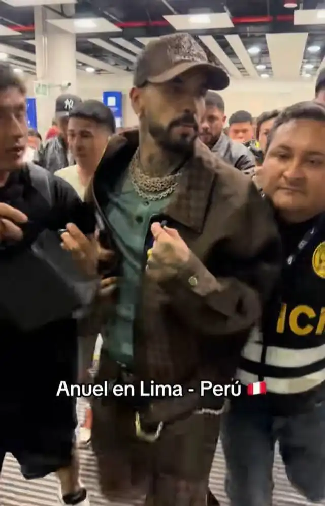 Anuel AA en aeropuerto de Lima. Foto: TikTok/malvo.pe Anuel AA en aeropuerto de Lima. Foto: TikTok/malvo.pe