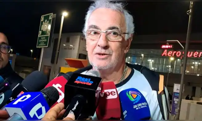 Jorge Fossati vuelve a dejar en duda su continuidad en Universitario para el 2026: "Primero tengo que ver si yo seré el técnico" Jorge Fossati vuelve a dejar en duda su continuidad en Universitario para el 2026: "Primero tengo que ver si yo seré el técnico"