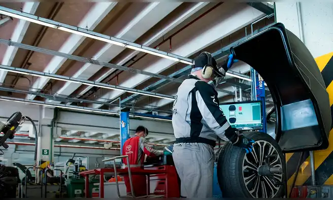 Las revisiones que no debes evitar en tu mantenimiento preventivo antes de viajar en coche Las revisiones que no debes evitar en tu mantenimiento preventivo antes de viajar en coche