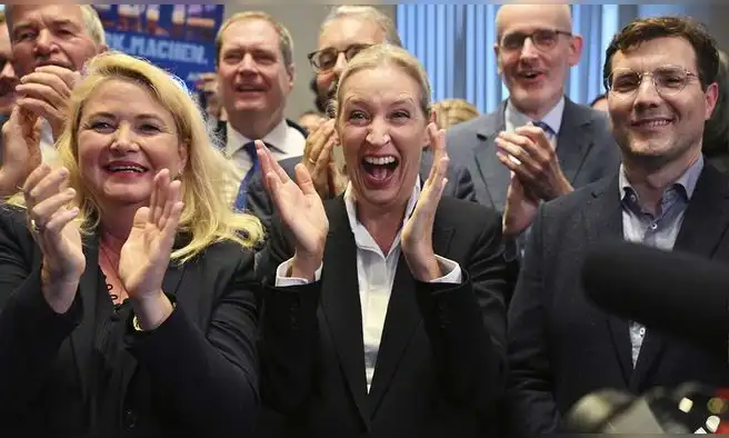 La extrema derecha alemana crece con fuerza en dos elecciones regionales y pone en aprietos a Friedrich Merz La extrema derecha alemana crece con fuerza en dos elecciones regionales y pone en aprietos a Friedrich Merz