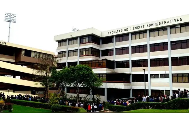 Tensión en San Marcos: piden destituir a decano de Ciencias Administrativas y caso será visto por otra facultad Tensión en San Marcos: piden destituir a decano de Ciencias Administrativas y caso será visto por otra facultad