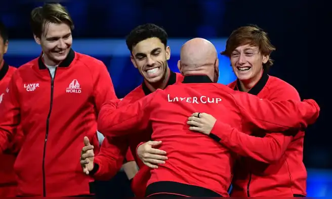 Ignacio Buse tras compartir con la elite del tenis mundial en la Laver Cup: "Aprendí muchísimo viendo como piensan"