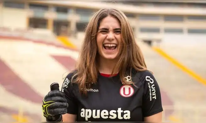 Mia Shalit, arquera de Universitario, destaca el nivel de las cremas pese a derrota ante Palmeiras por Copa Libertadores Femenina: "Estuvimos cerca" Mia Shalit, arquera de Universitario, destaca el nivel de las cremas pese a derrota ante Palmeiras por Copa Libertadores Femenina: "Estuvimos cerca"