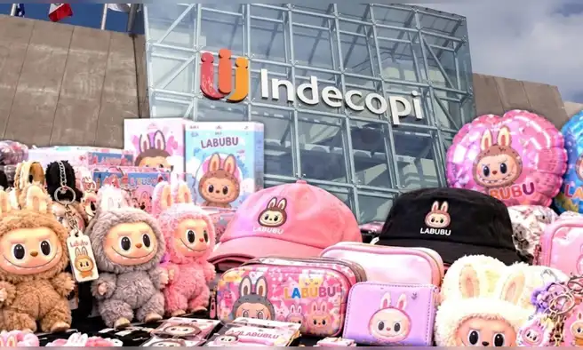 Indecopi multa con más de S/1,8 millones a cinco empresas por importar llaveros, pulseras y otros productos Labubu sin autorización Indecopi multa con más de S/1,8 millones a cinco empresas por importar llaveros, pulseras y otros productos Labubu sin autorización