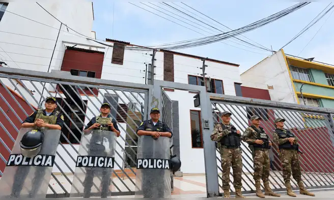 Pronabi controla 160 inmuebles pese a que jueces ordenan devolverlos