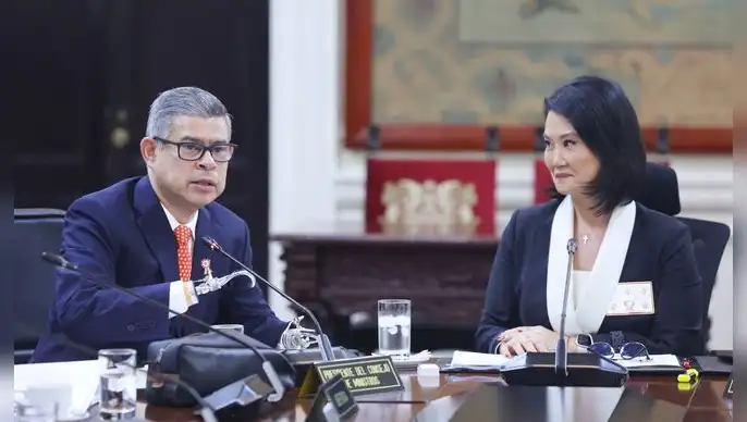 INTERÉS. Fujimori y Galarreta argumentaron falta de efectividad en su gestión por no tener facultades legislativas.