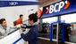 ¿Cuánto gana al mes un trabajador bancario en el BCP?