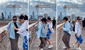 Peruanas la ‘hacen linda’ bailando remix de Alicia Keys y Agua Marina en puente de Nueva York