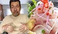 Sebastián Ligarde, recordado galán de novelas mexicanas, prepara ceviche con chifles piuranos